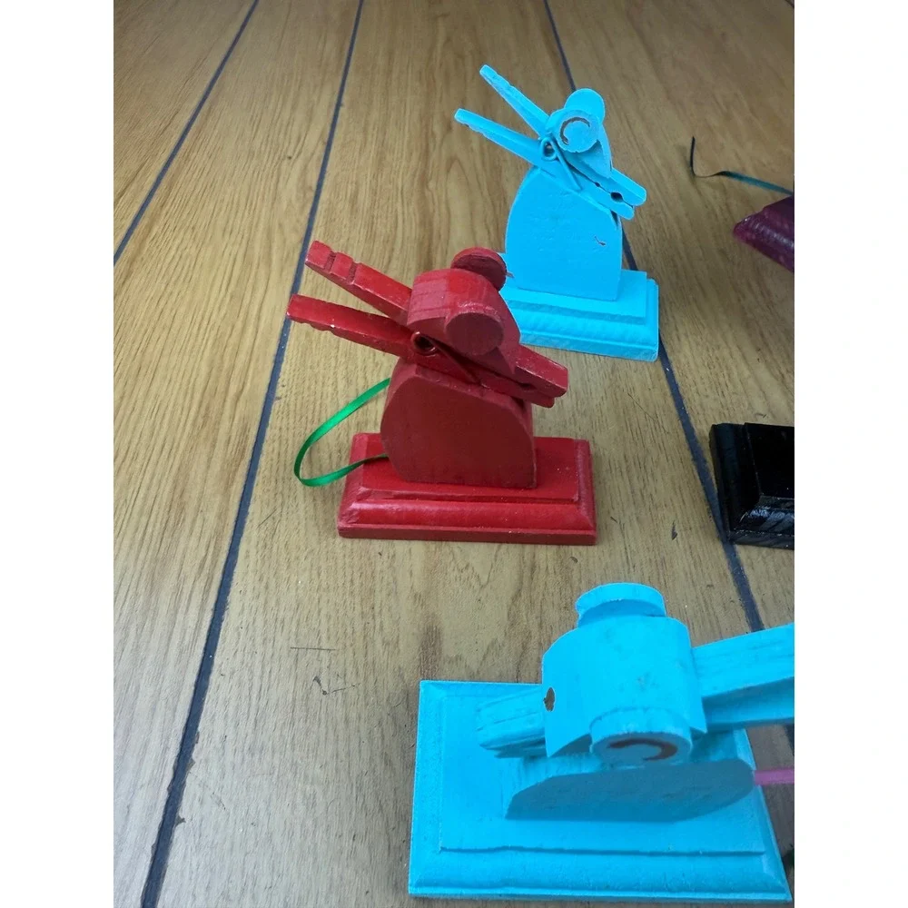 Set of 8 Wood Mice Farmhouse Note  Holders, Table Stands, Rustic Decor hand made